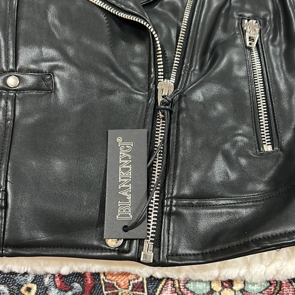 Blanknyc vest black leather size small & M brand new. Plz see photos - Picture 5 of 9